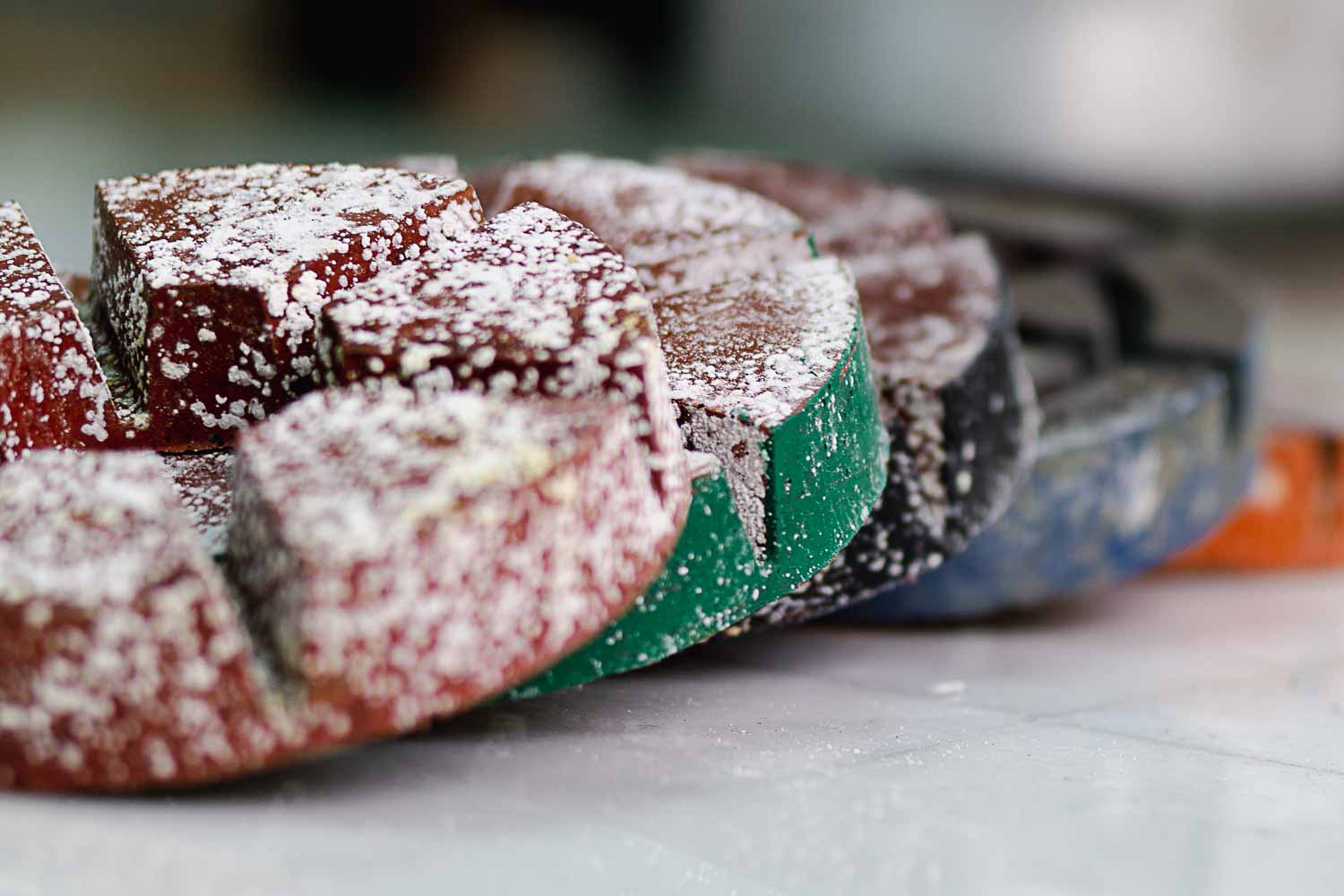 Productos abrasivos para limpieza de la empresa Comercial Lozano