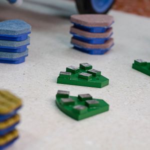 Herramientas diamantadas para suelos