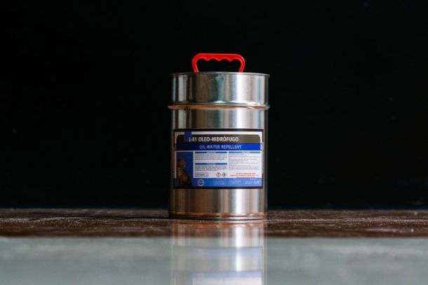 Oleo Hidrófugo Leopard-81 y Hidrofugo Base Agua Leopard-80